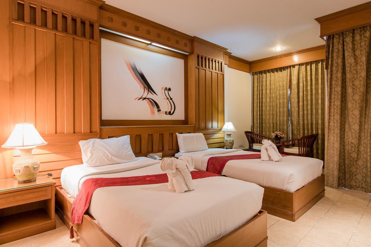 Cello Hotel Patong Luaran gambar